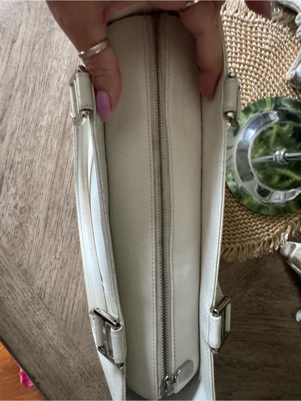 MCM White Leather Tote with Gold Plaque Accents in EUC - Picture 8 of 9